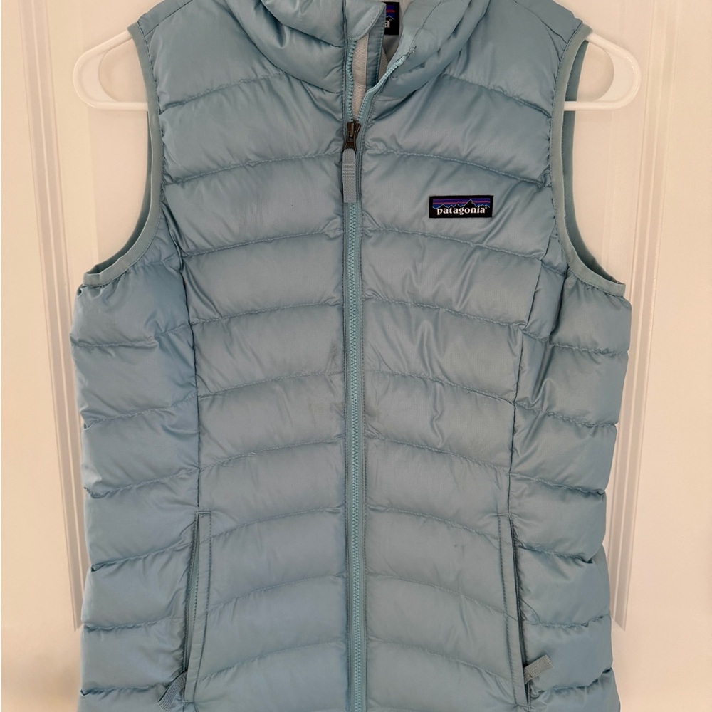 Patagonia Girls Light Blue Puffer Vest